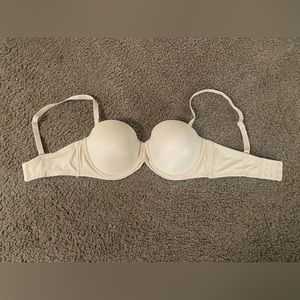 🌷Maidenform Size 36D Color Nude